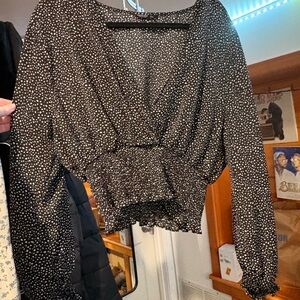 SHEIN Black and White Polka Dot V-Neck Smocked Waist Blouse